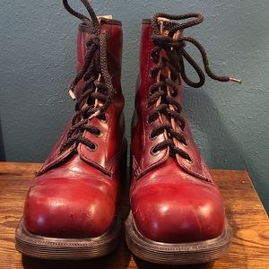 90s Vintage Dr. Martens